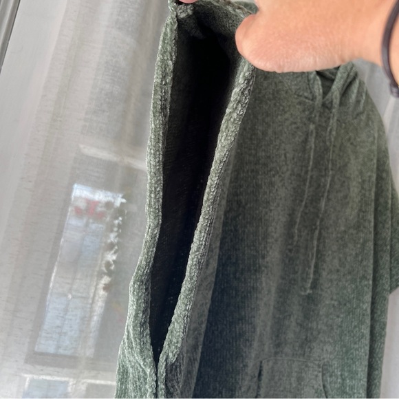 Chenille Pullover Poncho - Picture 5 of 9